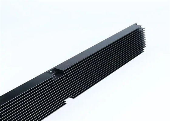 Qualität  Black CNC Machining Surface Finish Precision With Customized Coating usine