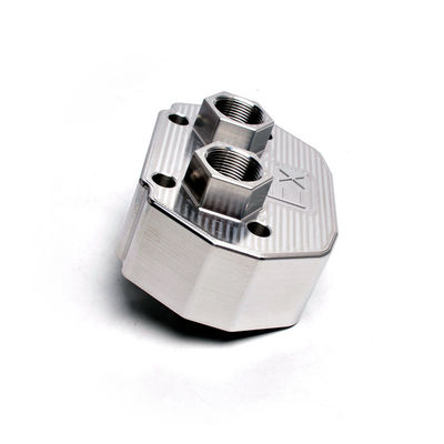 Verarbeitete Aluminium-Gewindeteile Anodisierte Veredelung Automotive Anwendungen CNC-Gewindeteile