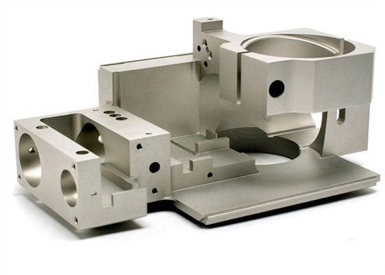 Präzisions-Anpassung Aluminium Druckguss Automotive Teile Komponenten Multi-Hohlraum