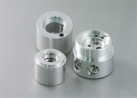 Anodisierte CNC-Drehteile aus Aluminium Silber CNC-Bearbeitung
