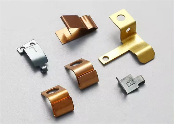 Glatte Automobil-Blattmetallprägung kundenspezifische gestempelte Blattmetallteile