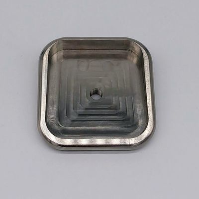 Edelstahl 1.4301 / 304 CNC-Fräsendeile 88.5x27.8x88.5 für die Präzisionsbearbeitung
