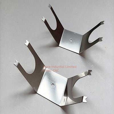 Multimaterialstempel exquisite Blechmetallhandwerk
