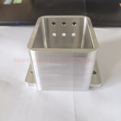 Luft- und Raumfahrt-CNC-Bearbeitungsteile Ra0.2-Ra3.2 Rauheit Anodisierte Oberflächenpräzisionsanwendungen